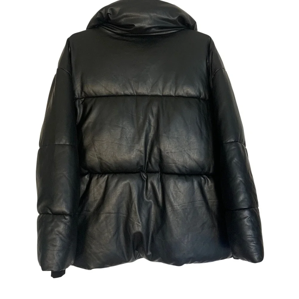Avec Les Filles Black Puffer Jacket Women's L Large Snap Front Winter Warm Shiny